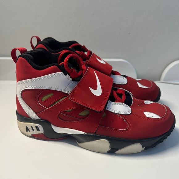 Nike Air Diamond Turf 2 Red/Black – Size 7Y - Picture 1 of 5